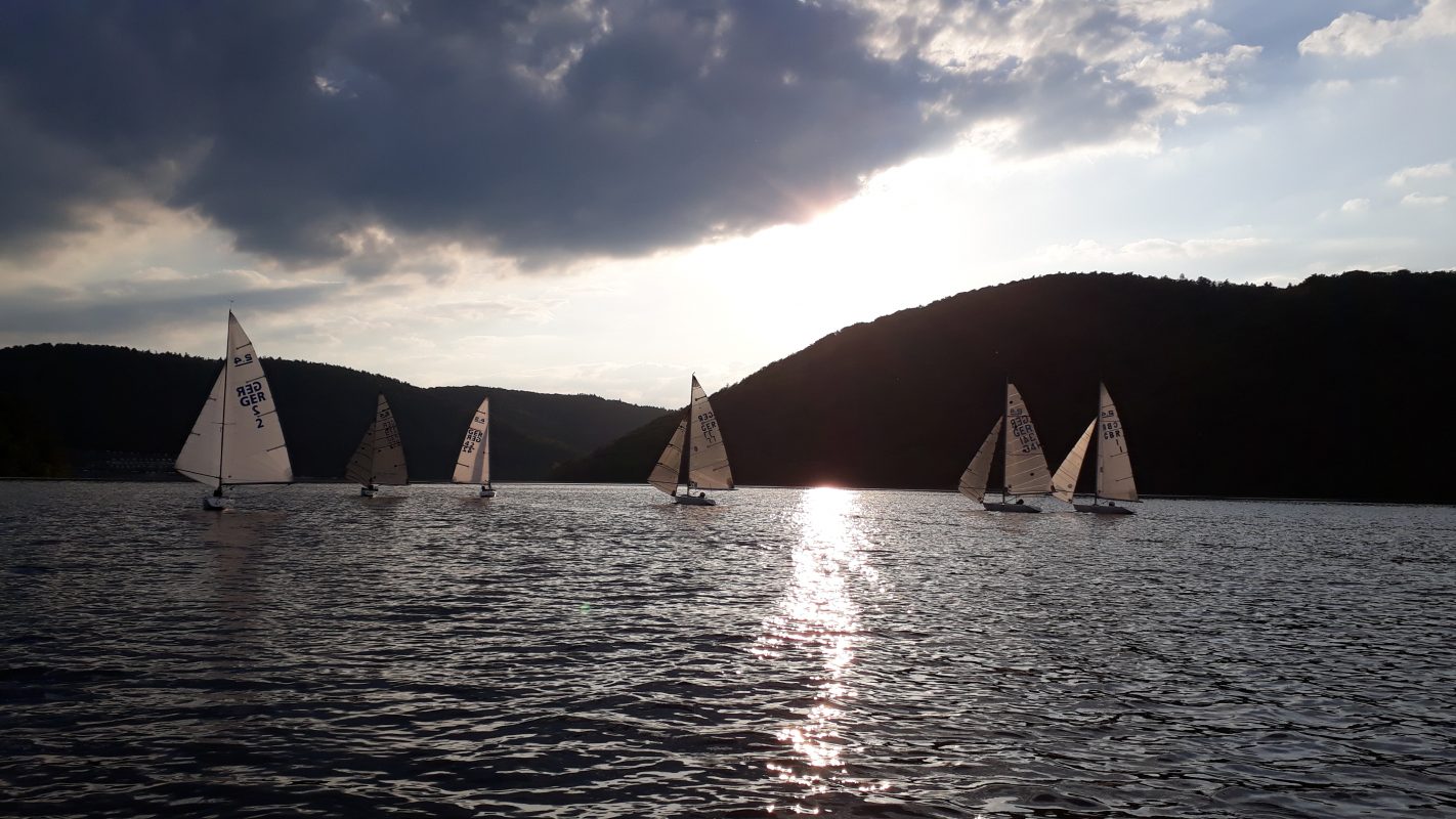 Edersee-Cup und Segeln in den Sonnenuntergang